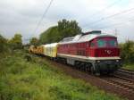232 550 mit einem Bauzug in Ahlten  ...