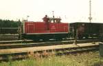 364 382 bei Rangierarbeiten im Juli 1999 im Rangierbahnhof Seddin. ...