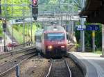 SBB - 460 002-9 bei der einfahrt im Bahnhof von ...