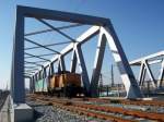 ITL 106 008+186 142 Auf der neugebauten Br�cke in DN ...