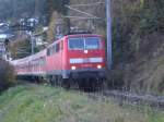 111 067-5 zieht R5427 ...  Philipp  24.10.2008