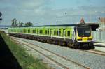 IERLAND sep 2008 ROSSLARE aan nieuw station TREINSTEL 29423/29123  ...
