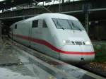 402 018-6 Braunschweig steht als ICE 942 aus Berlin-Ostbahnhof nach ... 402 018-6 Braunschweig steht als ICE 942 aus Berlin-Ostbahnhof nach ...