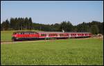 BR 218 mit Zugen Eine 218er mit drei Ex-Silberlingen (n-Wagen) bei Riedles. Aufgenommen am 18.08.2008.