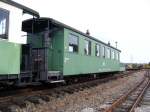 Weiseritztalbahn Dieser s�chsische Ganzstahl Personenwagen der Gattung B4 Sa 30 mit verdeckten L�ngstr�gern stand am 03,10.08 im Bahnhof Freital Hainsberg.