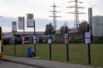 rnv-oeg-heidelberg-ludwigshafen-mannheim Testplatz neuer Haltestellenschilder in Rheing�nnheim. �brigens: in den Tafeln befinden sich unter anderem Werbung und Fahrpl�ne der AVG, SSB, MVG und co...