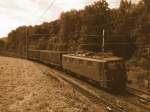 Die Ae 6/6 11501 war am 25.08.2008 mit Abfallcontainern besch�ftigt. ...