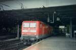 BR 112 Mieses Wetter in Hamburg Hbf...
(M�rz 2001/Analoges Archivbild) 