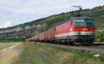 Auslandische Loks 1144 262 mit einem M�llzug im Maintal bei Th�ngersheim. Die �BB-Maschine ist f�r TXL unterwegs und wird in k�rze W�rzburg erreichen. Dieses Schauspiel war am 21.8.2008 zu beobachten.