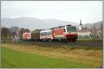 br-2016 Ganz besondere Messfahrten gab es diese Woche im Aichfeld.Diesellok 2016 086 zieht die beiden E-Loks 1014 10 + 13 wegen Drehgestell Fahrversuchen von Knittelfeld nach P�ls und wieder retour. 
Fohnsdorf 29.10.2008