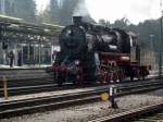 58 311 der UEF beim umsetzen im Bahnhof Rottweil. Sie ...