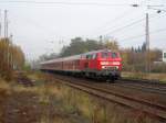 BR 218 mit Zugen 218 447 bei Sarstedt