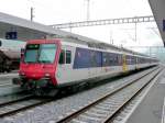 rbde-560-npz SBB - Regio nach Brig mit dem Triebwagen RBDe 4/4 560 083-8 und AB + B + Bt im Bahnhof von Visp am 01.09.2008