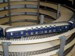 Hobbytrain 42010, Set mit drei 26,4 m langen Wegmann-Doppelstockwagen Baujahr ...