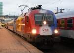 Auslandische Loks 1116 056 mit EN 'Hans Albers' nach Wien, abfahrbereit in Hamburg Altona.