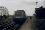 W�hrend der Lokf�hrer die 202 627,im April 1997 an die ...
