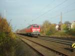 218 473 mit dem RE Hannover-Bad Harzburg in Sarstedt  ...