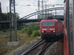 143 105 mit einer RB nach Ansbach. Fotografiert aus dem ...