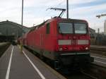 Das ist der Ersatz-D-Zug f�r die ausgefallenen ICE�s. Da hat ...