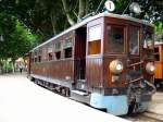 Diese Bahn (Tren de S�ller) f�hrt auf Mallorca und f�hrt ...