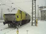 niag-niederrheinische-verkehrsbetriebe ME 26-09 von der NIAG im Winter 2003/04 angemietet.
Abgestellt vor dem Zentralstellwerk in Passau.
