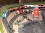 Modellbahn von Christian Maier Die 223 065 mit dem ALEX bei der Westeinfahrt des Bahnhofs.