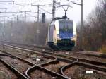 ES64U2-20 rauscht im Nebel Richtung Bruck/Leitha;081112  ...