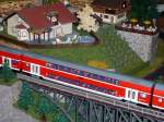 Seit dem 15.11.2008 auf dem Markt: Hobby Trade 63102, Doppelstock-Zwischenwagen ...