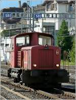 Tm 2/2 9661 durchf�hrt am 31.07.08 den Bahnhof von Spiez. ...