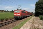 111 035 schiebt den RB 30024 nach M�nchen Hbf. (10.07.2008)
 ...