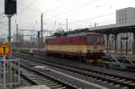 dresden-hbf 371 002 der CD steht am 29.11.08 im Vorfeld von Dresden Hbf um den ankommenden EC zu �bernehmen und Richtung Tschechien zu bringen.