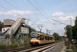 stadtbahn-karlsruhe-hier-nur-die-s-bahnen Schon �ber 2 1/2 Stunden unterwegs ist das abgebildete AVG-Doppel, bestehend aus dem Triebwagen 865 sowie einem unbekannten baugleichen Triebzug, bei Forchheim (b Karlsruhe) als S4 (Heilbronn - Achern). Der Endbahnhof wird in rund 50 Minuten erreicht sein. Aufgenommen am 02. September 2008.