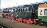 br-50-50-drg-dr-db-050-053-db Lok der BR 50 vor Sonderzug in Weimar, 2005