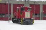 Dienstfahrzeuge Diesellok abgestellt in Andermatt.10.12.2008
