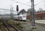 lubeck 13.Dezember 2008 - Hauptbahnhof L�beck.
Lange ersehnt, der erste stromgetriebene ICE 
trifft in L�beck ein.