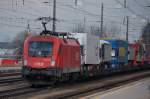 Von Angesicht zu Angesicht: Im Schub hilft 1116 078-5 der ...
