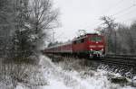 111 037 mit RE 30021 am 12.12.2008 in Haar (bei ...