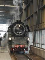 BR 65 65 1049 im Hauptbahnhof Chemnitz, 13.12.08