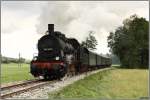 Dampflok 657.2770 f�hrt mit einem Sonderzug von Timelkam nach Ampflwang. ...