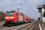 BR 146 113- 6 f�hrt soeben aus dem Bf M�llheim ...