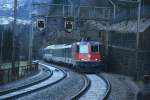 Re 4/4 11164 auf ...  Andr� Breutel 20.12.2008