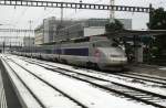 TGV bei der durchfahrt in B�mpliz Nord.
21.12.2008  ...