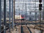 Blick vom Perron des Z�rcher Hauptbahnhofs w�hrend dem sich ein ...
