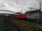 185 347-2 f�hrt am 20.12.08 als Lz durch L�beck Hbf ...