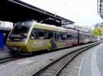 MOB Montreux - Berner Oberland - Bahn MOB - Triebzug als Regio nach Zweisimmen mit Steuerwagen Bt 243 und Triebwagen Be 4/4 5003 und Steuerwagen ABt 343 im Bahnhof von Montreux am 24.09.2008