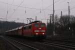 BR 151 151 008-0 mit Kohlezug in K�ln West am 22.12.2008
