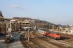 BR 218 mit Zugen 218 163 f�hrt am 28.12.2008 den IC 119 durch Biberach/Riss.