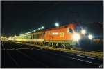 br-4010 Der letzte 4010er Zug fuhr heute abends von Villach nach Wien S�d.Auch dieser Zug musste von einer 1116 vorgespannt werden.Dahinter die beiden 4010er 009 und 016.Mit dieser Fahrt geht eine gro�e �ra zu Ende.
Knittelfeld 28.12.2008
