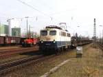 140 531-5 passiert mit eine G�terzug in die Richtung Osnabr�ck ...