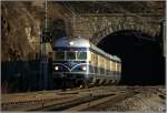 VT 5145.014 Blauer Blitz f�hrt mit Sdz 16105 von Floridsdorf ...